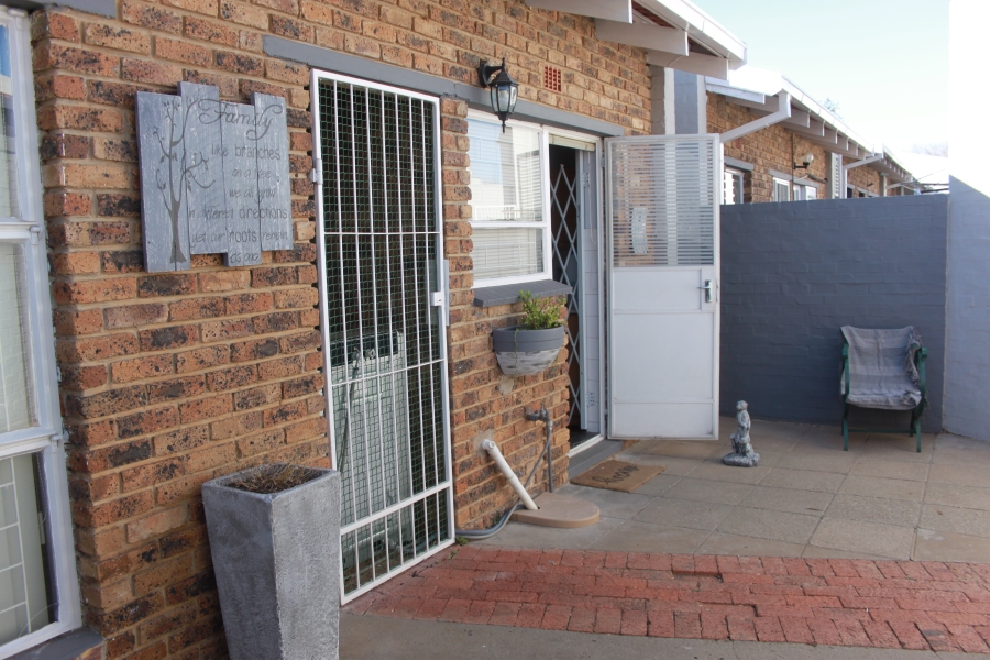 2 Bedroom Property for Sale in St Helena Free State